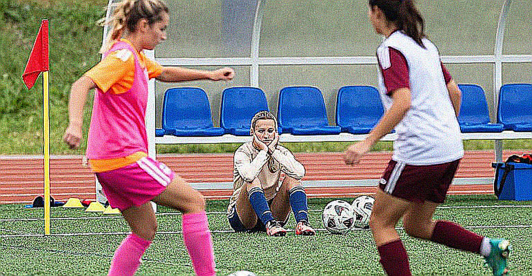 Khoảng trống dữ liệu của V.League: khi bóng đá Việt Nam bị phân tích bằng niềm tin Khoảng trống dữ liệu của V.League: khi bóng đá Việt Nam bị phân tích bằng niềm tin
