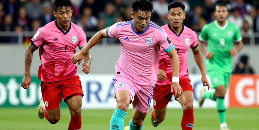 Trợ lý số 1 thứ tư của ông Kim Sang Sik: bài toán bóng chết và cái giá của hợp đồng theo giải
