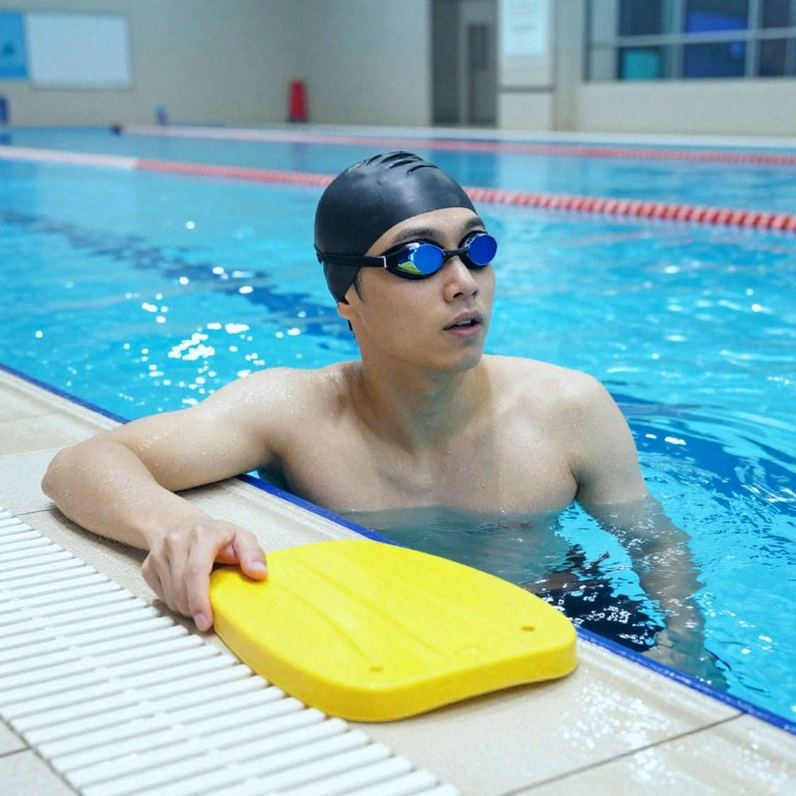 Matsushita phá kỷ lục châu Á 400m hỗn hợp: Bước chạy thoi lúa vào câu lạc bộ sub-4:06 Matsushita phá kỷ lục châu Á 400m hỗn hợp: Bước chạy thoi lúa vào câu lạc bộ sub-4:06