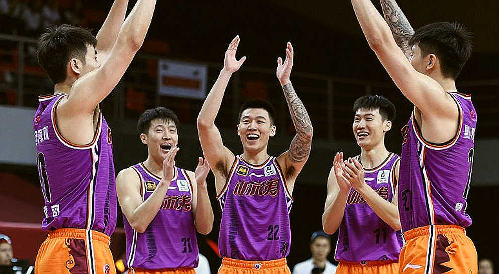 Bàn thắng phút 25, hai tờ phiếu kiểm tra doping và khoảng trống Việt Nam để lại trước trận gặp Thái Lan
