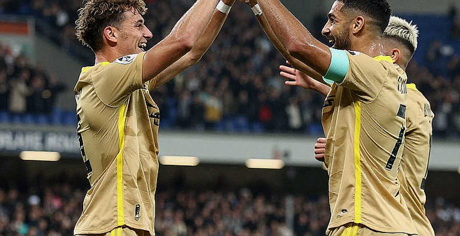 Vạch việt vị milimet đang bóp nghẹt bản năng săn bàn ở V.League